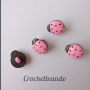 BOTON FORMA DE MARIQUITA 15mm
