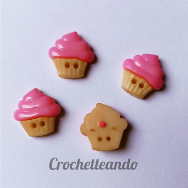BOTON FORMA DE HELADO ROSADO 15mm BOTON FORMA DE HELADO ROSADO 15mm